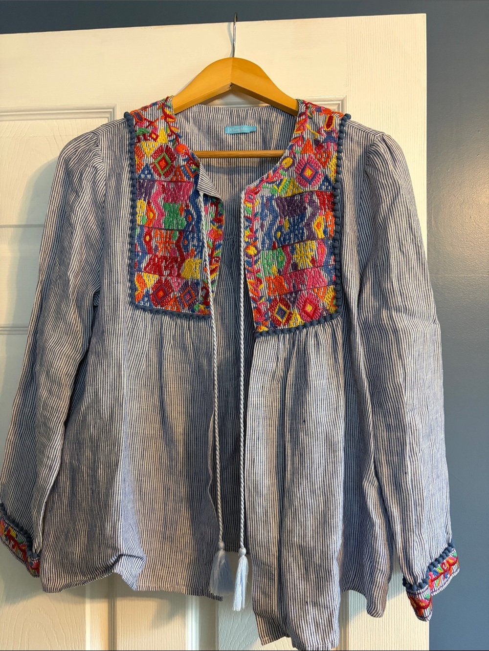 J. McLaughlin Blue and Multicolor Embroidered Peasant Blouse